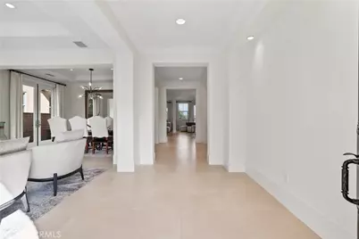 113 Bottlebrush, Irvine, CA 92603 - Photo 5