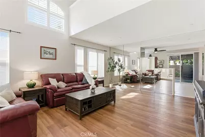 7814 Orchid, Huntington Beach, CA 92648 - Photo 3