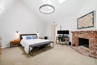 220 Detroit Avenue, Huntington Beach, CA 92648 - Photo 29