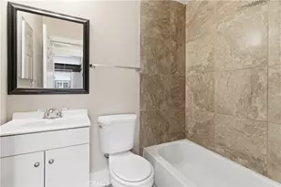 754 N Kenmore, Los Angeles, CA 90029 - Photo 11