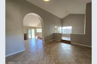 10504 Strathmore Drive, Santee, CA 92071 - Photo 5