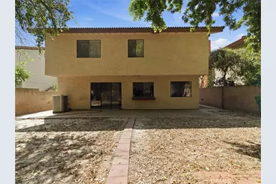 19745 Lull Street, Winnetka, CA 91306 - Photo 37