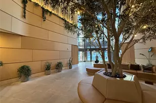 1100 Wilshire Blvd, Los Angeles, CA 90017 - Photo 9