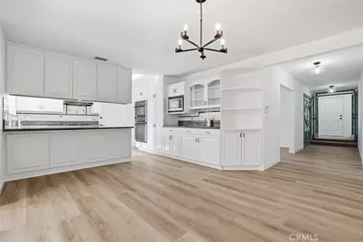 12143 Phoenix Drive, Cerritos, CA 90703 - Photo 5