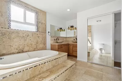 12143 Phoenix Drive, Cerritos, CA 90703 - Photo 37