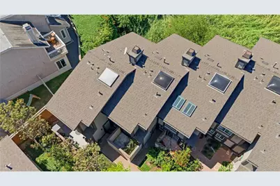 1095 Mesa Bluff, Costa Mesa, CA 92627 - Photo 29