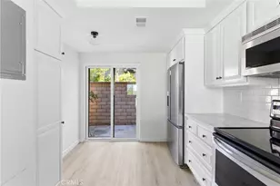 1095 Mesa Bluff, Costa Mesa, CA 92627 - Photo 15