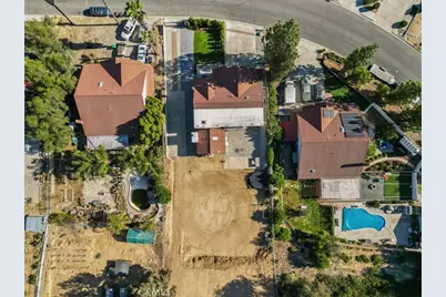 21890 Victorian, Wildomar, CA 92595 - Photo 5