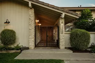 11042 Hunting Horn Dr, North Tustin, CA 92705 - Photo 5