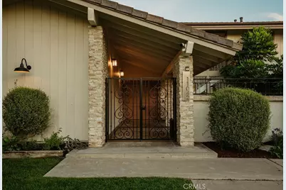 11042 Hunting Horn Drive, North Tustin, CA 92705 - Photo 5