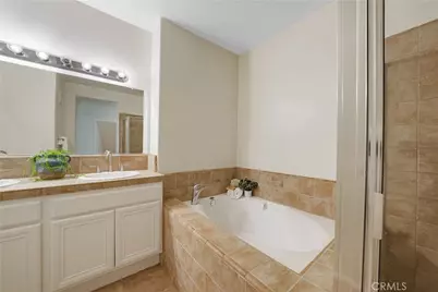 5 Lynde, Ladera Ranch, CA 92694 - Photo 23