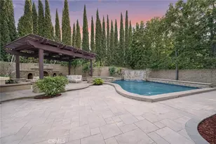 2 Conifer, Irvine, CA 92620 - Photo 5