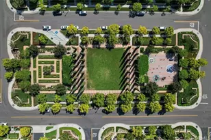 2 Conifer, Irvine, CA 92620 - Photo 49