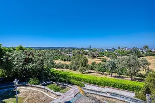 25962 Poker Flats, Laguna Hills, CA 92653 - Photo 43