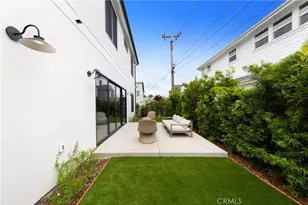 1594 Redlands Pl, Costa Mesa, CA 92627 - Photo 31