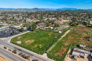 5930 Etiwanda, Jurupa Valley, CA 91752 - Photo 3