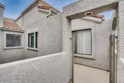 4862 Tiara #204, Huntington Beach, CA 92649 - Photo 5