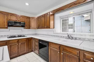 2328 Margaret Dr, Newport Beach, CA 92663 - Photo 11