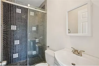 5347 Fountain Avenue, Los Angeles, CA 90029 - Photo 9