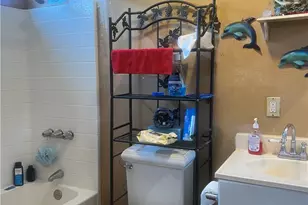 1009 E Stockton Ave, Compton, CA 90221 - Photo 11