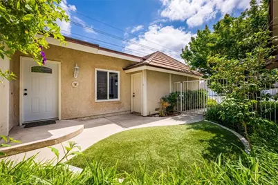 9 Badger Pass, Irvine, CA 92604 - Photo 19