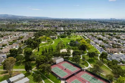9 Badger Pass, Irvine, CA 92604 - Photo 33