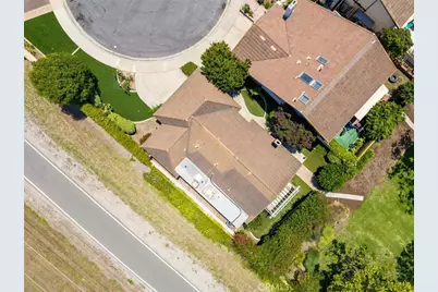 9 Badger Pass, Irvine, CA 92604 - Photo 27