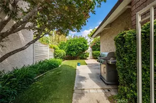 9 Badger Pass, Irvine, CA 92604 - Photo 23