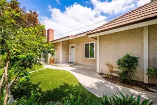 9 Badger Pass, Irvine, CA 92604 - Photo 19