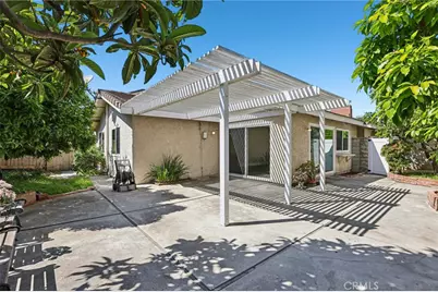 5 Poinsettia, Irvine, CA 92604 - Photo 31