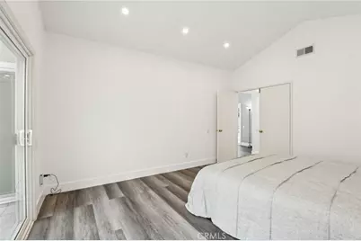 5 Poinsettia, Irvine, CA 92604 - Photo 15