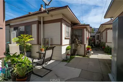 613 627 W 4th Street, Long Beach, CA 90802 - Photo 13