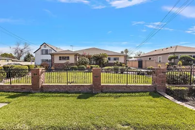 420 W Tichenor Street, Compton, CA 90220 - Photo 51