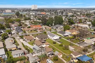 420 W Tichenor St, Compton, CA 90220 - Photo 33