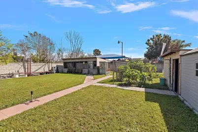 420 W Tichenor Street, Compton, CA 90220 - Photo 49