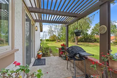 27857 Espinoza, Mission Viejo, CA 92692 - Photo 23