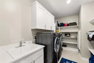 2413 Sierra Bella Dr, Corona, CA 92882 - Photo 35