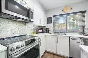 18126 Sand Dunes Ct, Fountain Valley, CA 92708 - Photo 9