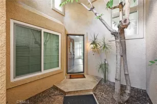 28 Cascada, Rancho Santa Margarita, CA 92688 - Photo 3