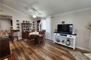 9850 Garfield, Huntington Beach, CA 92646 - Photo 9