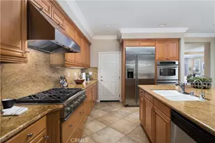 114 Tearose, Irvine, CA 92603 - Photo 9