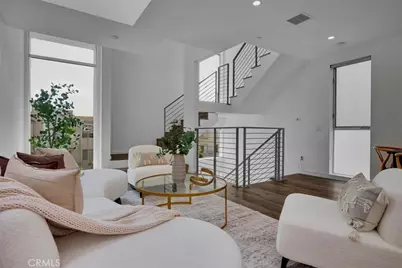 6919 Knowlton Place, Los Angeles, CA 90045 - Photo 1