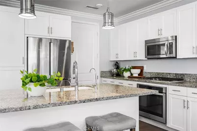 17 Clover, Lake Forest, CA 92630 - Photo 9