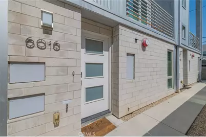 6016 W Beachwood Ln, Los Angeles, CA 90038 - Photo 1