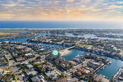 16861 Edgewater, Huntington Beach, CA 92649 - Photo 3