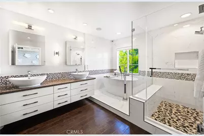 4 Chandon, Newport Coast, CA 92657 - Photo 37