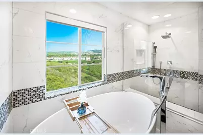 4 Chandon, Newport Coast, CA 92657 - Photo 39