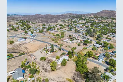 28492 Connecticut Drive, Menifee, CA 92587 - Photo 21