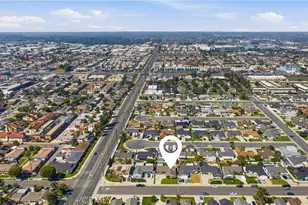 17441 Jefferson Ln, Huntington Beach, CA 92647 - Photo 33