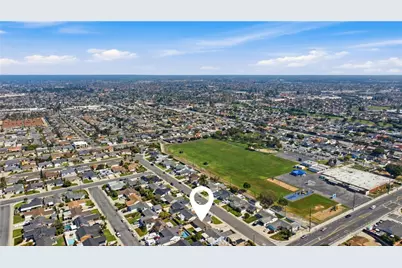 17441 Jefferson Lane, Huntington Beach, CA 92647 - Photo 35